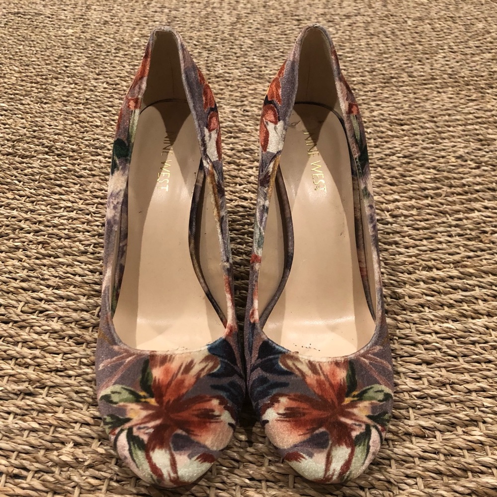 Nine West Velvet Floral Pumps